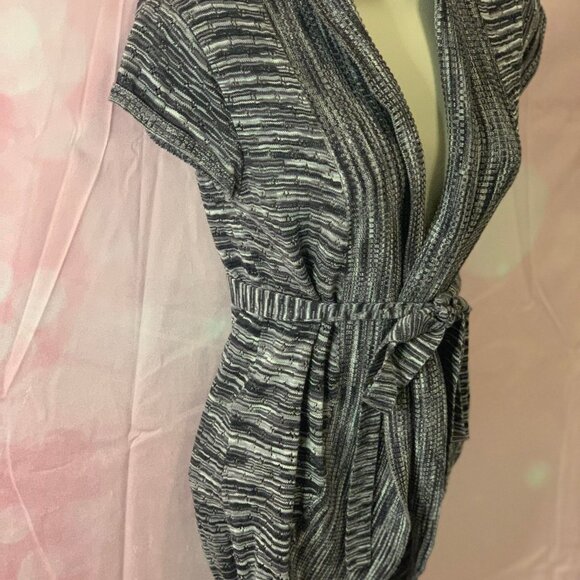 Women's Black & White Blended Colored Sweater with Tie - Picture 6 of 11